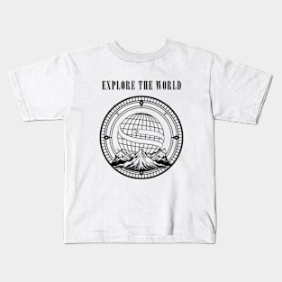 explore the world Kids T-Shirt